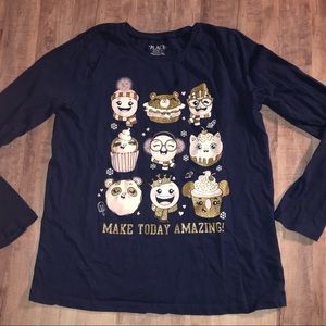 Children’s place dark blue winter emojis Tee. SzXL